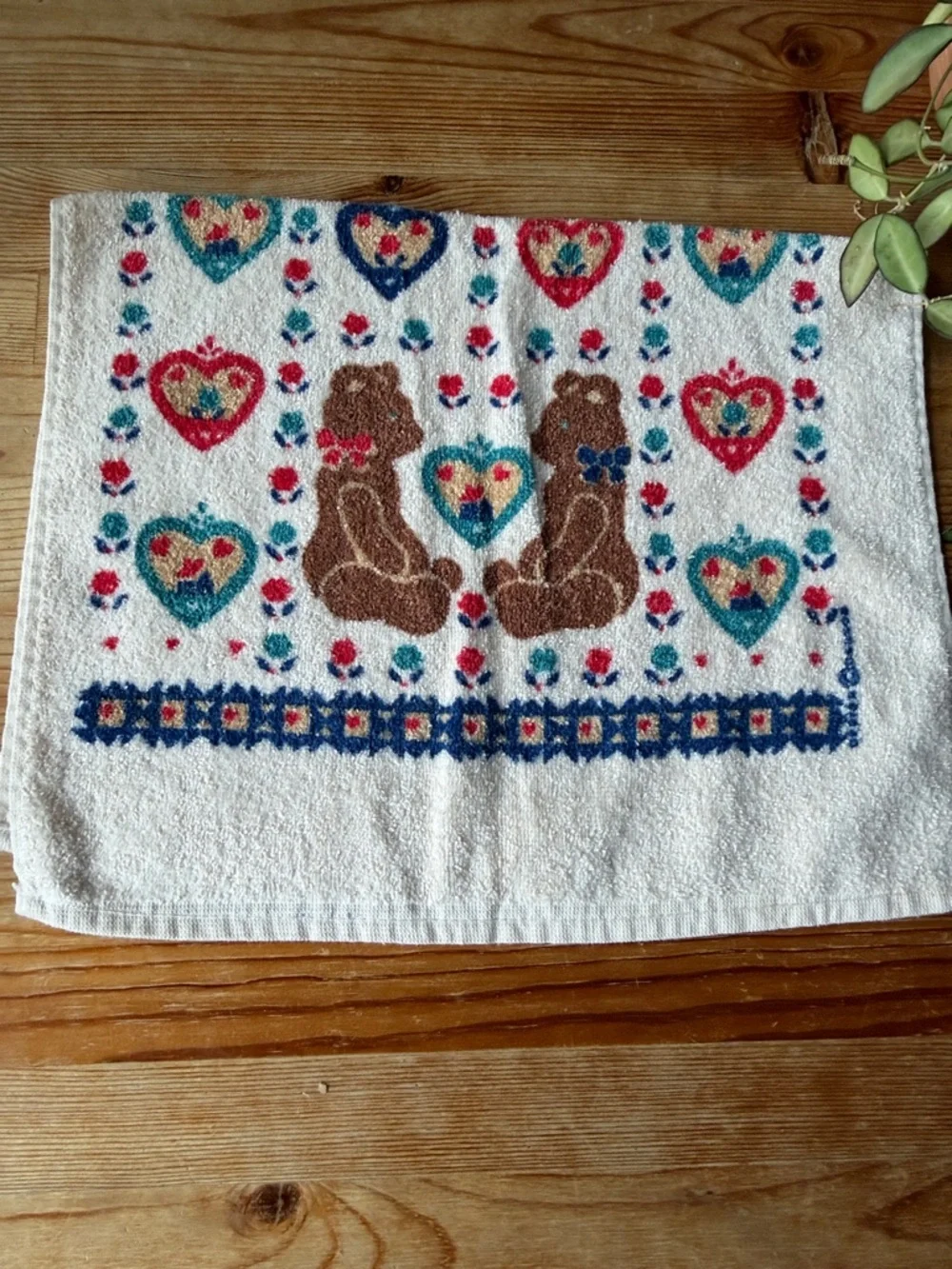 Vintage Bear Heart Printed Hand Towel